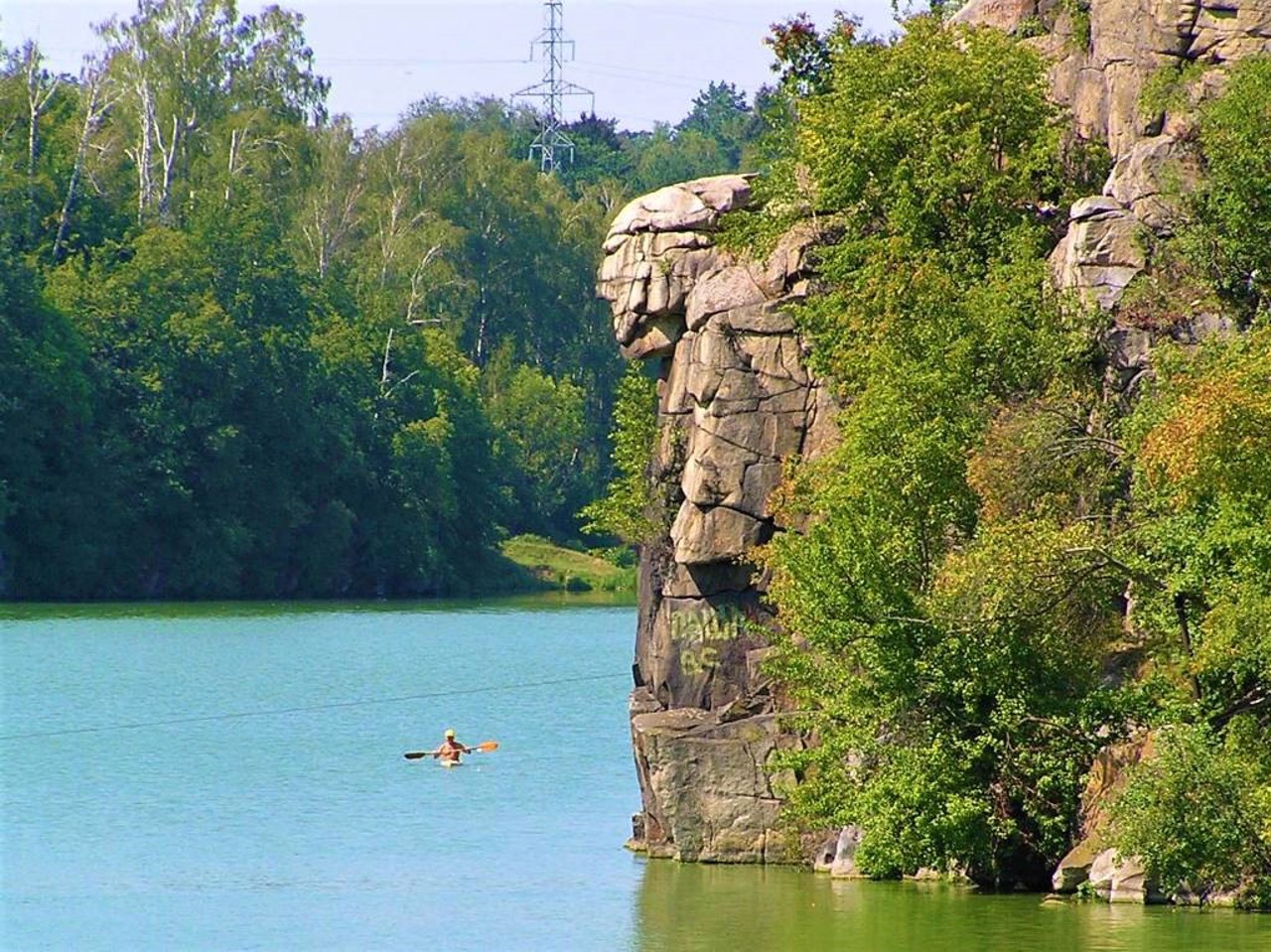 Житомир, якого ви не знали: водоспад, пізанська вежа та космічні апарати зображення 9