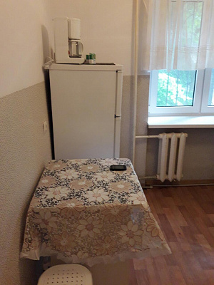 Двухкомнатная квартира посуточно в Симферополе, Центральный район, ул. Дмитрия Ульянова, 8
