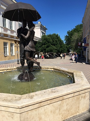 Однокомнатная квартира посуточно в Феодосии, ул. Земская, 2
