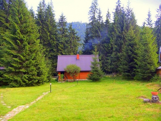 Дом посуточно в Полянице, ул. Проходная, 1