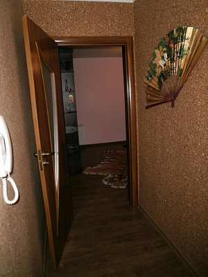 Однокомнатная квартира посуточно в Керчи, ул. Генерала Петрова, 4
