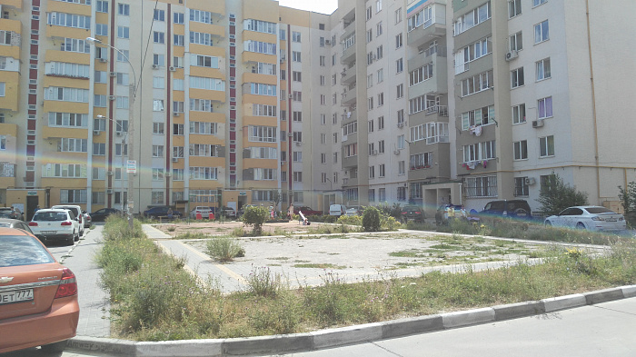 Однокомнатная квартира посуточно в Симферополе, Железнодорожный район, ул. Лексина, 60