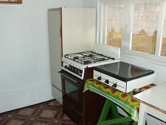 Дом посуточно в Лазурном, ул. Степная, 20