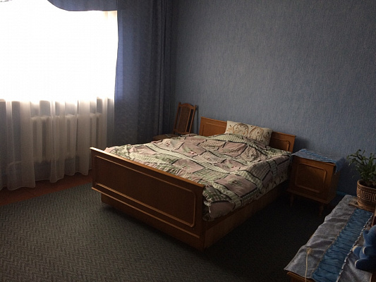 Дом посуточно в Верховине, ул. Поповича, 40