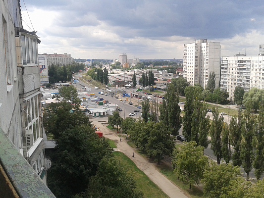 Двухкомнатная квартира посуточно в Харькове, Московский район, ул. Академика Павлова, 140