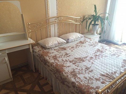 Однокомнатная квартира посуточно в Львове, Галицкий район, пл. Рынок, 20