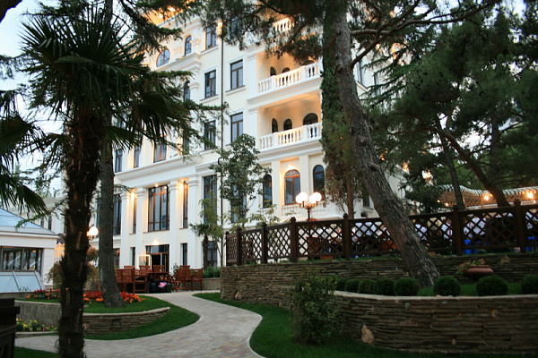 Двухкомнатная квартира посуточно в Алуште, ул. Ленина, 10