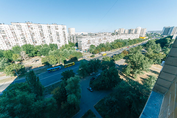 Однокомнатная квартира посуточно в Киеве, Днепровский район, ул. Митрополита Андрея Шептицкого, 7