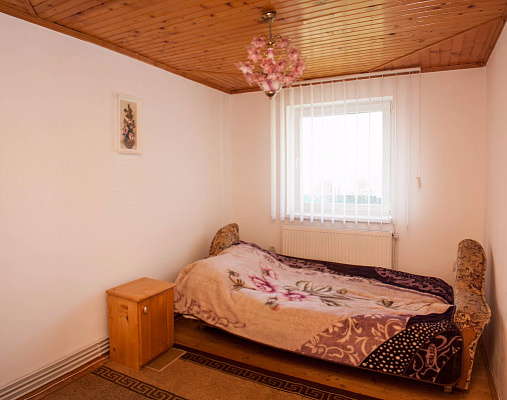 Дом посуточно в Коломые, с. Сопов, 10