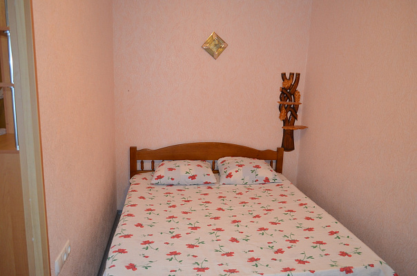 Дом посуточно в Форосе, ул. Космонавтов , 7