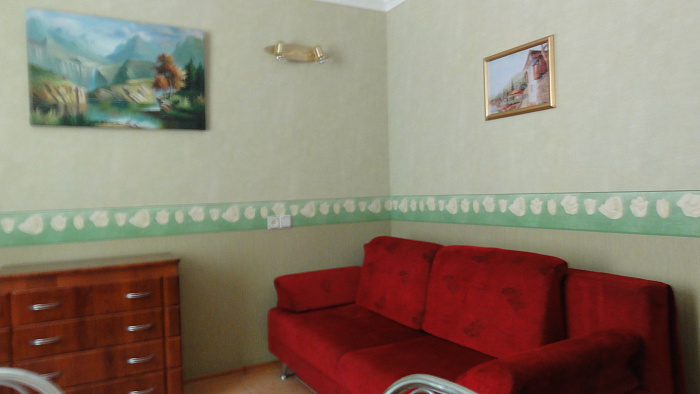Дом посуточно в Мирном, Кооператив Нептун, 38